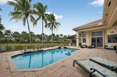 104 Dockside Circle Weston FL 33327