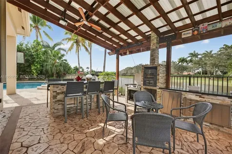 104 Dockside Circle Weston FL 33327