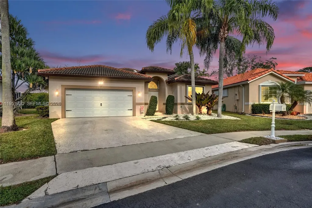8795 NW 76th Place Tamarac FL 33321