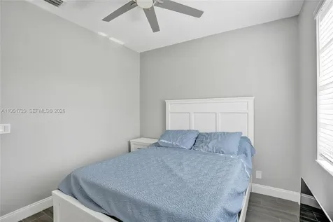 8795 NW 76th Place Tamarac FL 33321