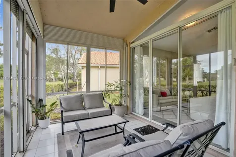 8795 NW 76th Place Tamarac FL 33321