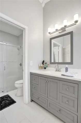 8795 NW 76th Place Tamarac FL 33321