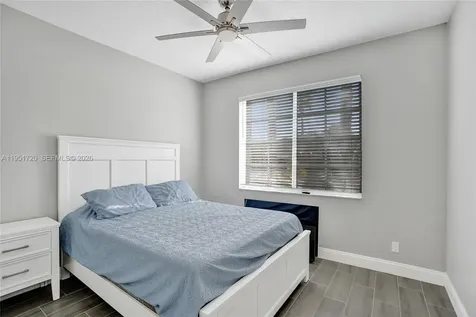 8795 NW 76th Place Tamarac FL 33321