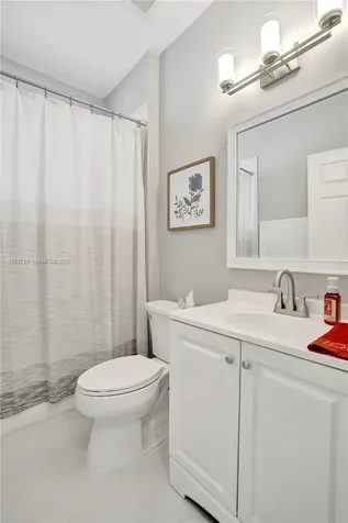 8795 NW 76th Place Tamarac FL 33321