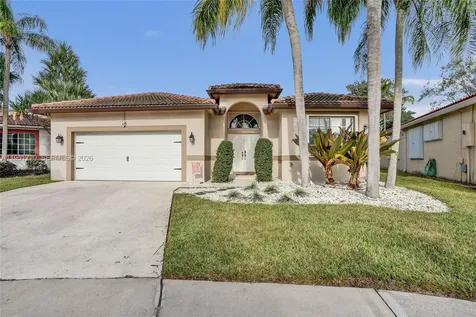 8795 NW 76th Place Tamarac FL 33321