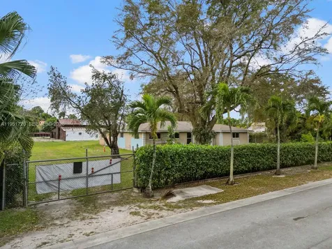 12570 SW 45th Street Miami FL 33175