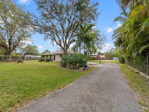 12570 SW 45th Street Miami FL 33175
