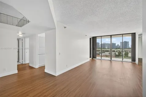 3640 Yacht Club Drive Aventura FL 33180