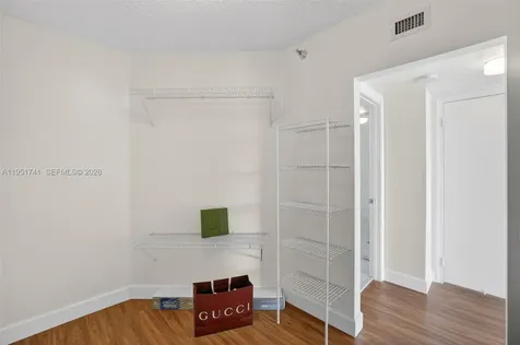 3640 Yacht Club Drive Aventura FL 33180