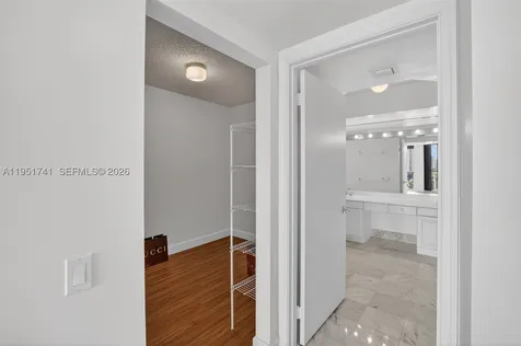 3640 Yacht Club Drive Aventura FL 33180