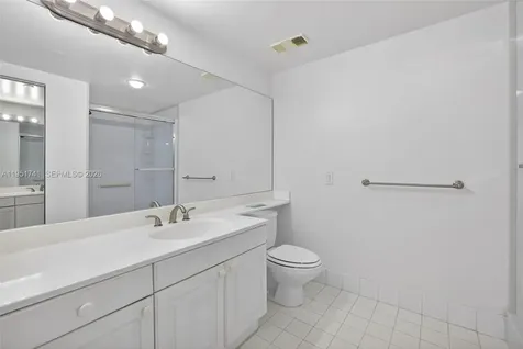 3640 Yacht Club Drive Aventura FL 33180