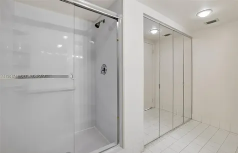 3640 Yacht Club Drive Aventura FL 33180