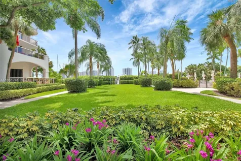 3640 Yacht Club Drive Aventura FL 33180