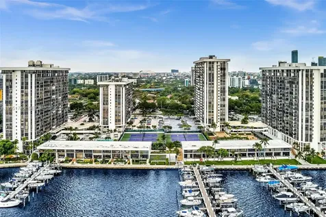 1865 Brickell Avenue Miami FL 33129