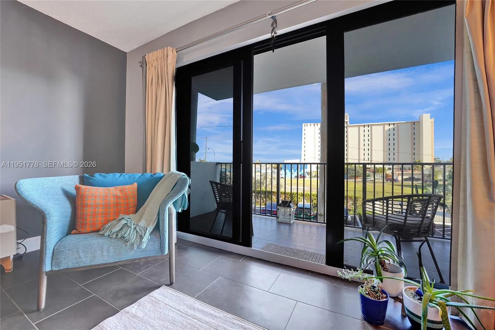 1201 S Ocean Drive Hollywood FL 33019