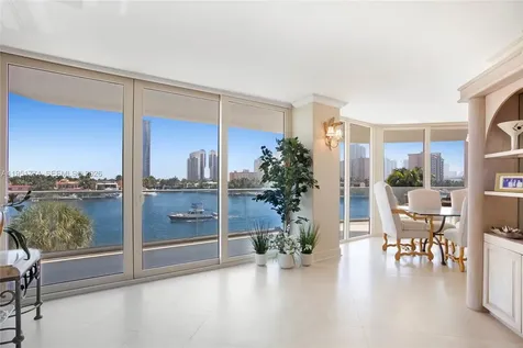 19707 Turnberry Way Aventura FL 33180