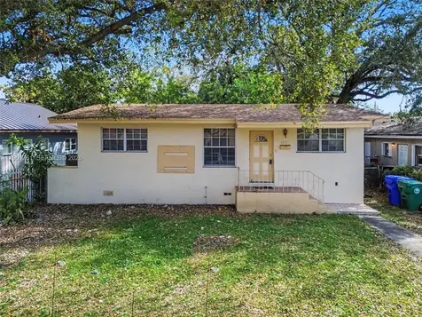 4711 NW 16th Avenue Miami FL 33142
