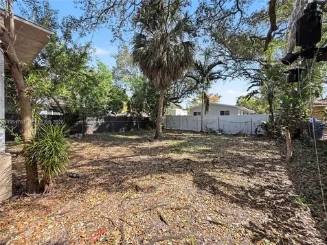 4711 NW 16th Avenue Miami FL 33142
