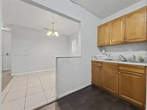 4711 NW 16th Avenue Miami FL 33142