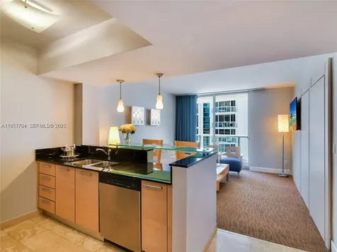 18683 Collins Avenue Sunny Isles Beach FL 33160