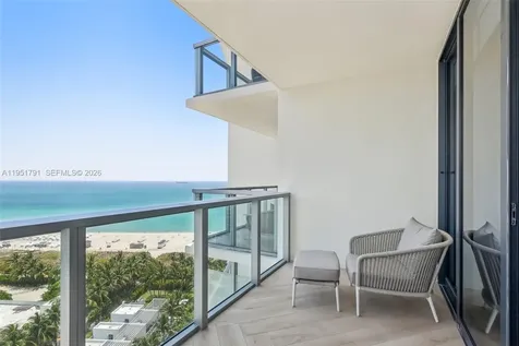 2201 Collins Avenue Miami Beach FL 33139