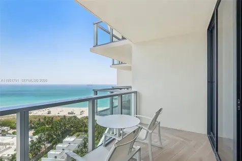 2201 Collins Avenue Miami Beach FL 33139