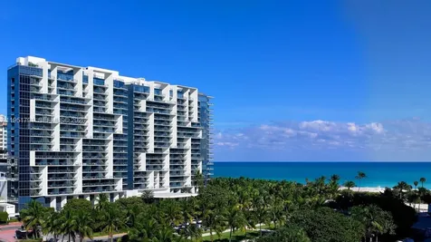 2201 Collins Avenue Miami Beach FL 33139