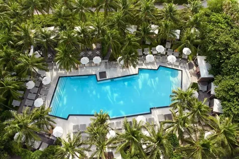 2201 Collins Avenue Miami Beach FL 33139