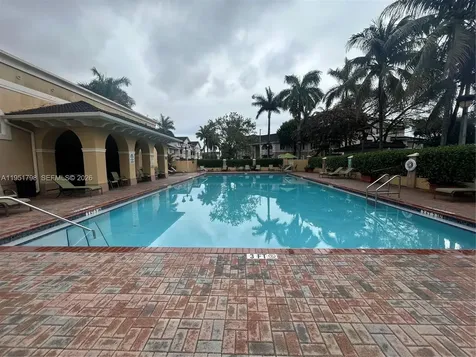 8826 W Flagler Street Miami FL 33174