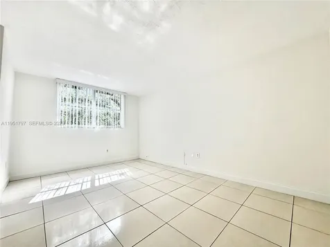 1475 NE 125th Terrace North Miami FL 33161