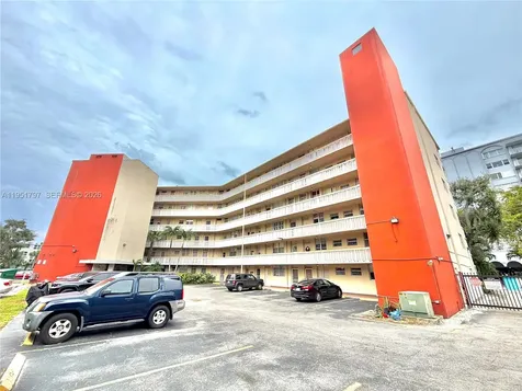 1475 NE 125th Terrace North Miami FL 33161