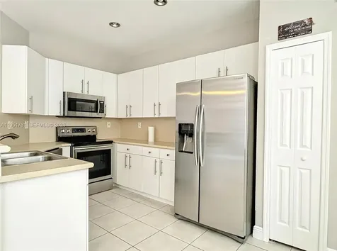 16603 SW 79th Terrace Miami FL 33193