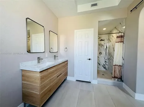 16603 SW 79th Terrace Miami FL 33193