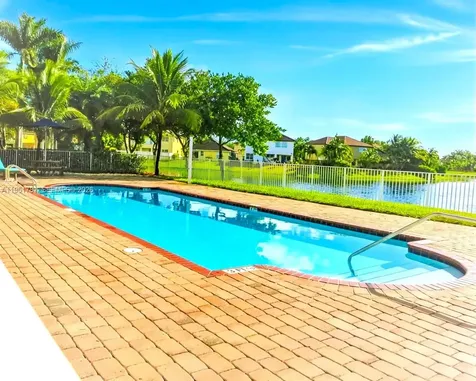 16603 SW 79th Terrace Miami FL 33193