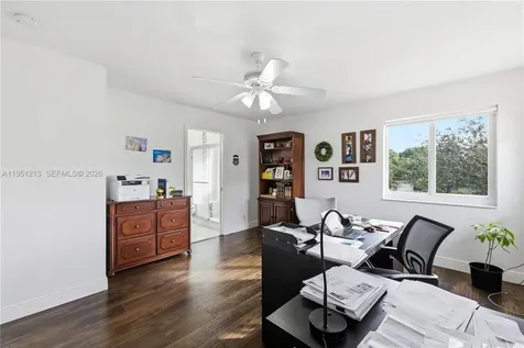 1844 Aspen Lane Weston FL 33327