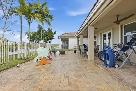 1844 Aspen Lane Weston FL 33327