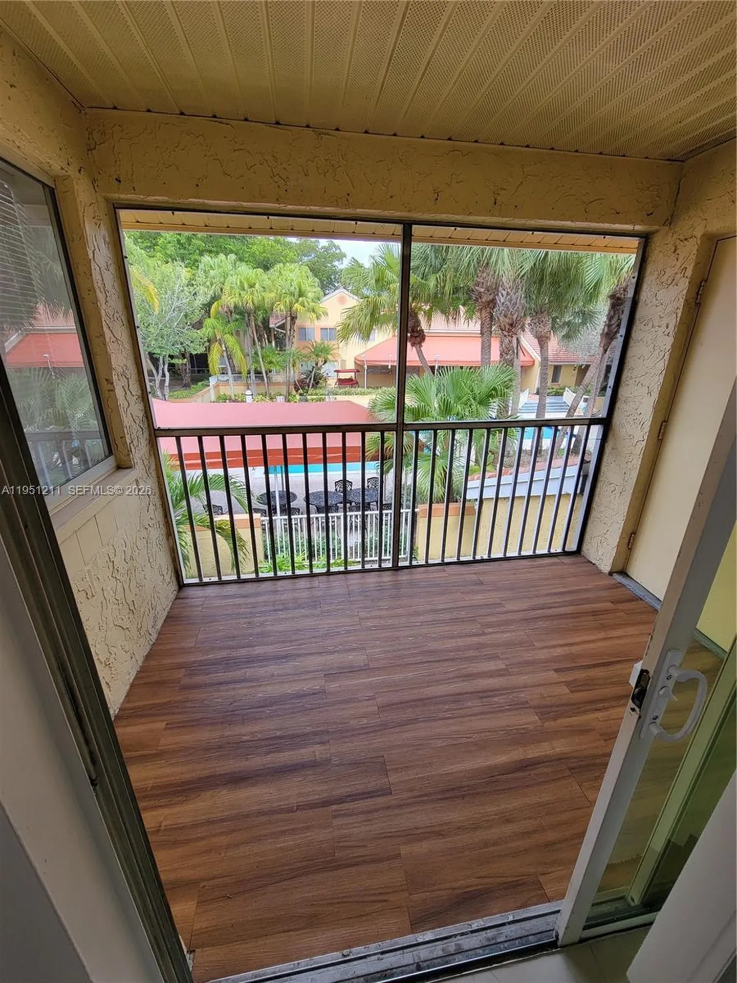 958 Coral Club Drive Coral Springs FL 33071