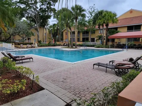 958 Coral Club Drive Coral Springs FL 33071
