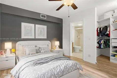 23024 Oxford Place Boca Raton FL 33433