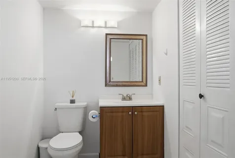 23024 Oxford Place Boca Raton FL 33433