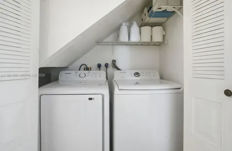 23024 Oxford Place Boca Raton FL 33433