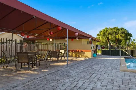 23024 Oxford Place Boca Raton FL 33433