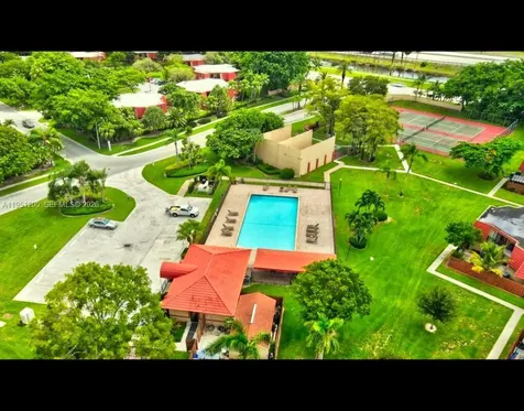23024 Oxford Place Boca Raton FL 33433