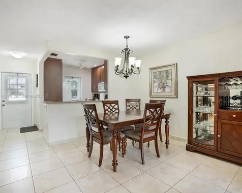 4805 NW 35th Street Lauderdale Lakes FL 33319