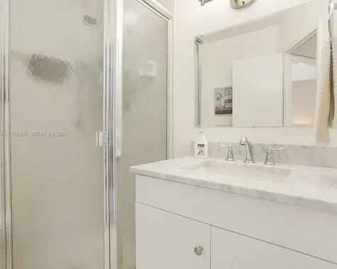 4805 NW 35th Street Lauderdale Lakes FL 33319