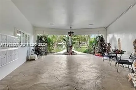 4805 NW 35th Street Lauderdale Lakes FL 33319