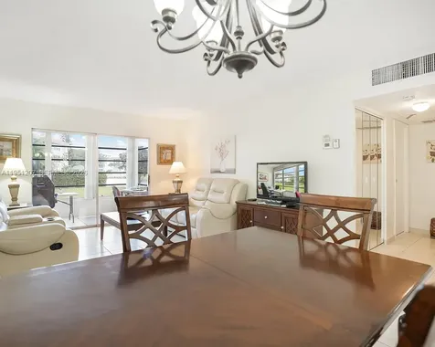 4805 NW 35th Street Lauderdale Lakes FL 33319