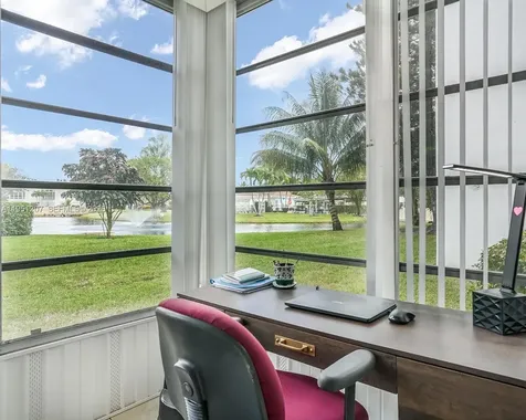 4805 NW 35th Street Lauderdale Lakes FL 33319