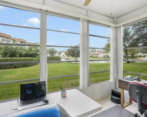 4805 NW 35th Street Lauderdale Lakes FL 33319