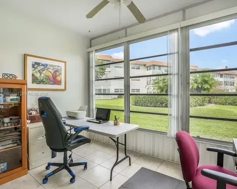 4805 NW 35th Street Lauderdale Lakes FL 33319